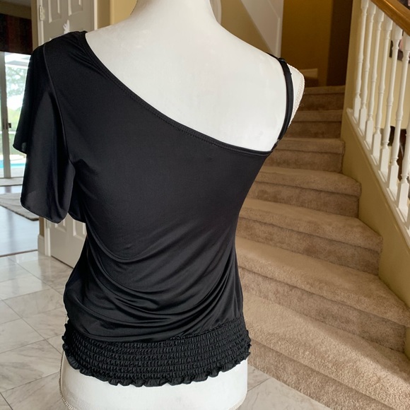 Asymmetrical top with spaghetti strap - Picture 2 of 3